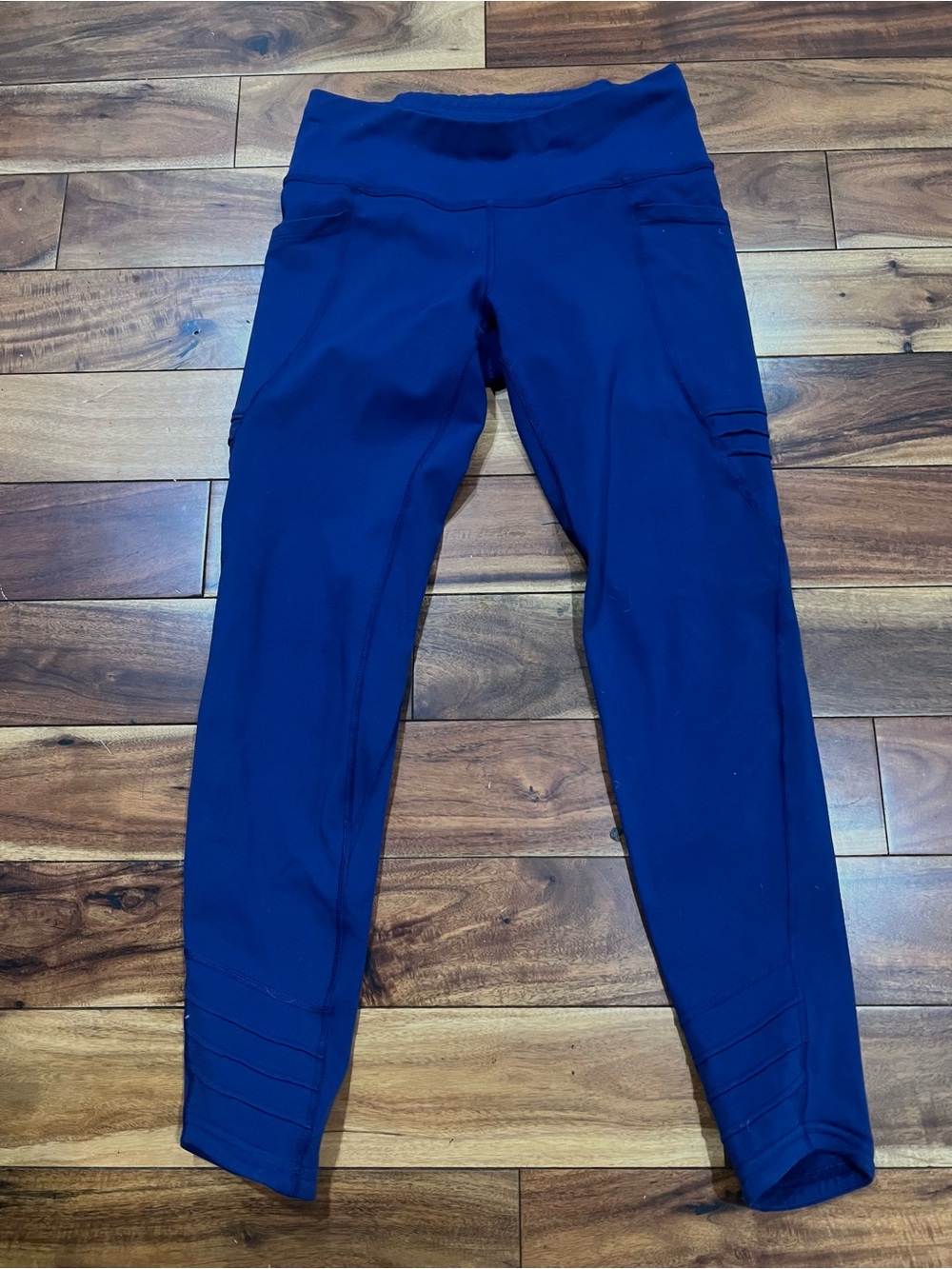 Oiselle Triple Threat Moto Pocket running leggings/tights in dark navy blue
